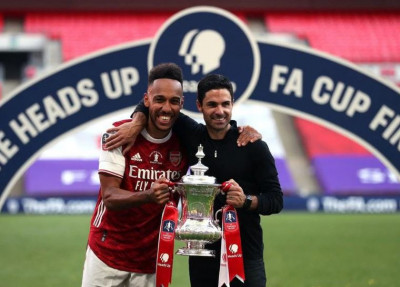 Fakta Menarik Gelar Pertama Arteta di Arsenal thumbnail